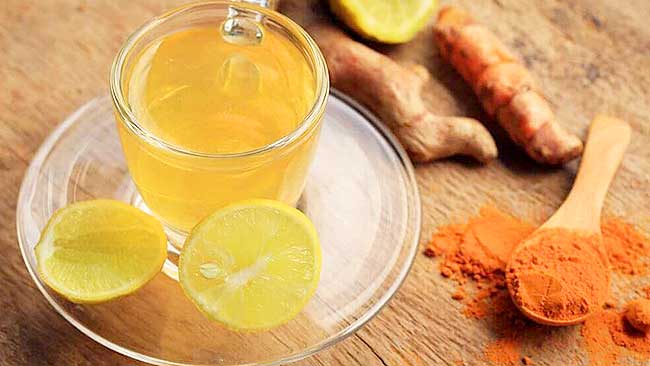 té de limón jengibre y cúrcuma para disminuir azúcar en sangre